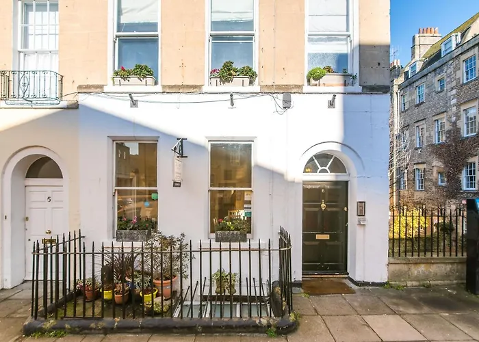 The Henry Guest House
